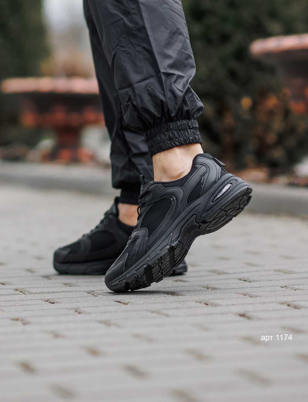 Кросівки 40-45 чоловічі New 530 Black / Кроссовки мужские