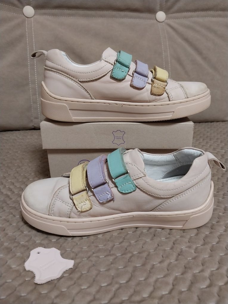 Взуття шкіряне Lasocki 32р