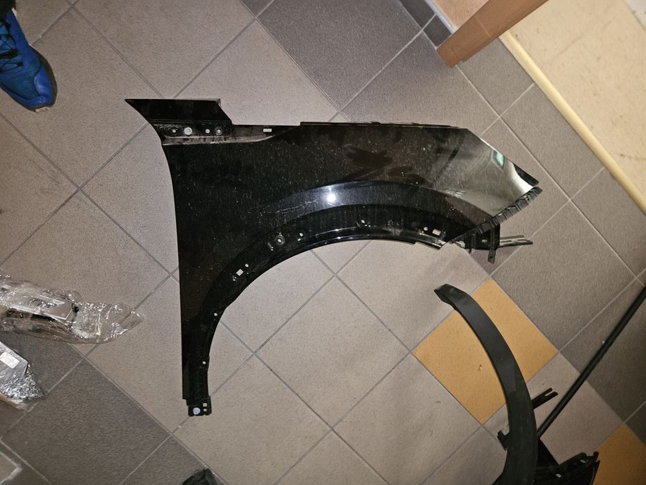 Błotnik prawy peugeot 2008 II