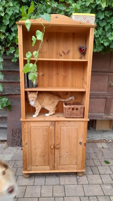Biblioteczka drewniana  w stylu skandynawskim, jasna sosna naturalna,