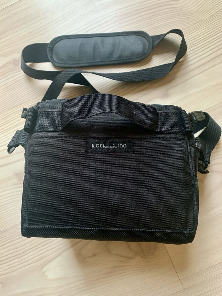 LOWEPRO ILC Classic 100  na bezlusterkowca