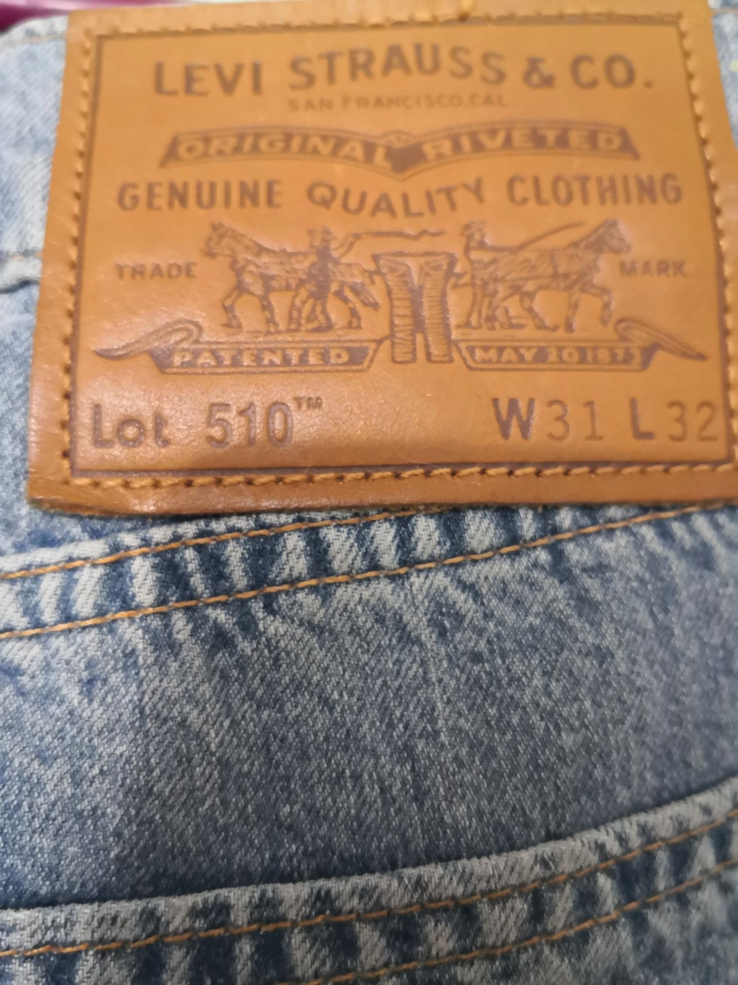 Продам джинсы Levi's Strauss