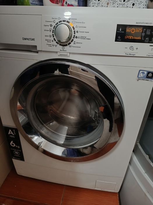 Стиральная машина узкая ELECTROLUX EWS1266CI