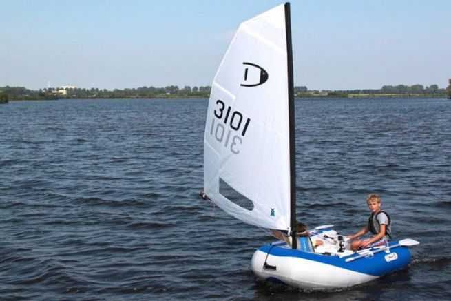 Sprzedam pompowaną żaglówkę DinghyGo S