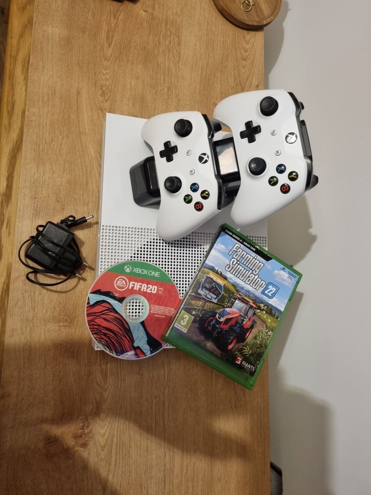 Sprzedam Xbox one s