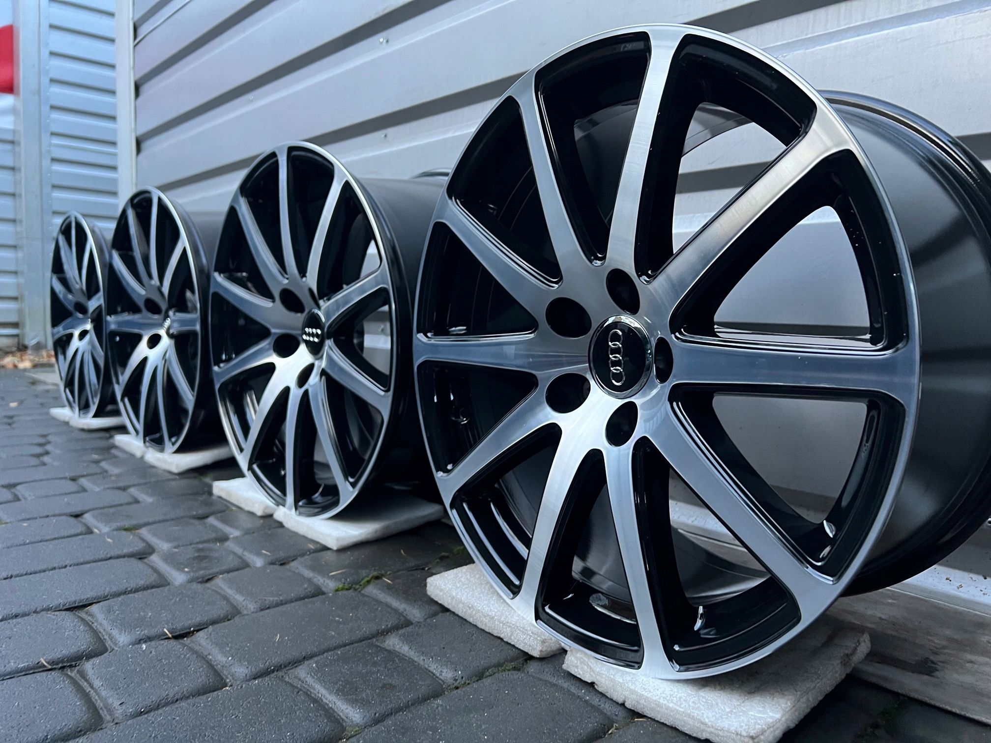 Oryginalne Felgi Audi 18" A3 A4 A6 A8 TT TTS