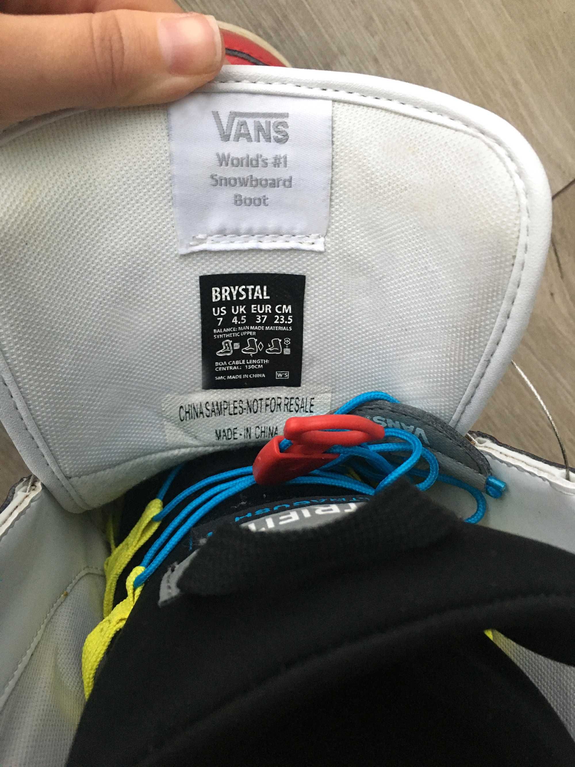 Боти для сноуборда Vans Brystal 37 (23,5 cм)