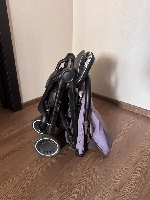 Коляска прогулянкова