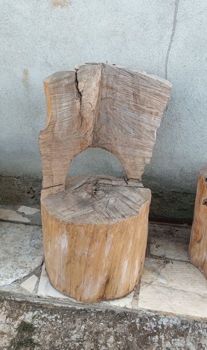 Banco de Madeira de Cedro