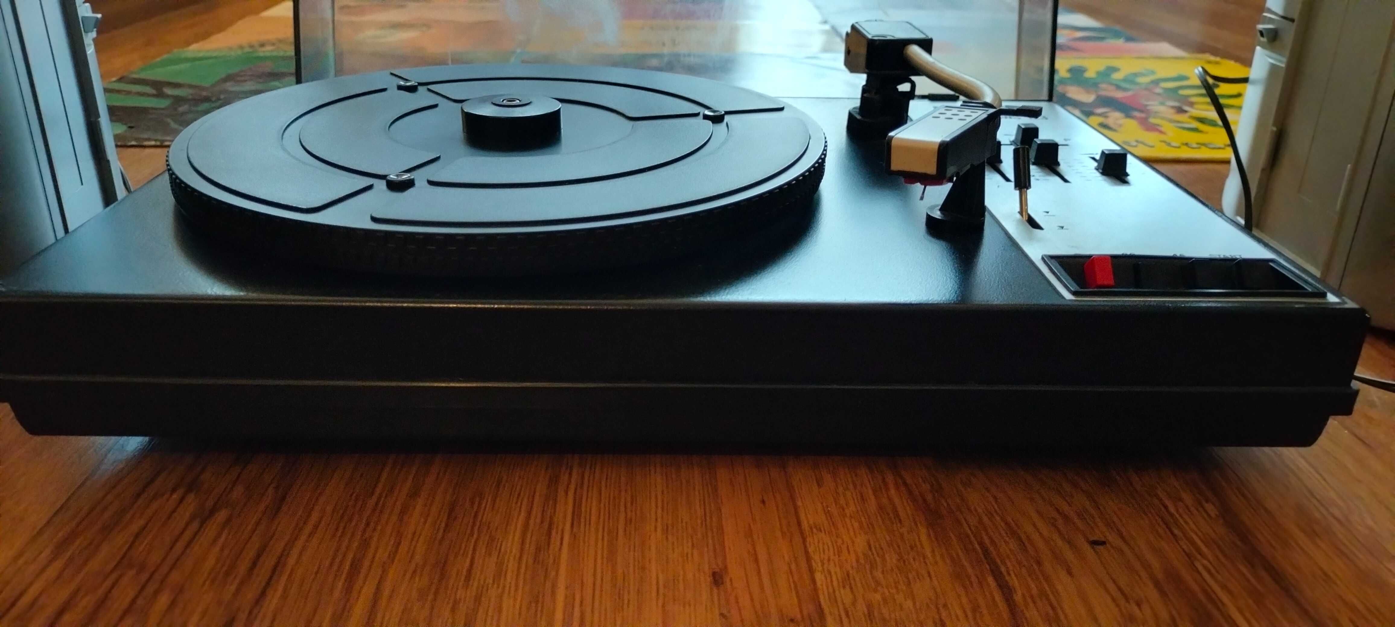 Gramofon Artur stereo GWS 123 + 16 płyt   wszystko sprawne