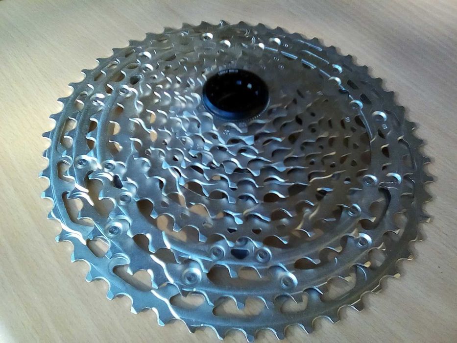 Kaseta Shimano Deore cs-m6100
