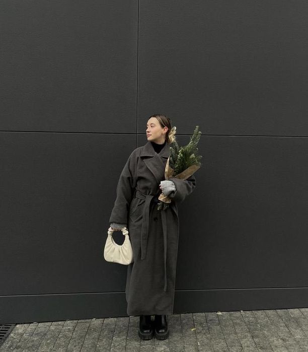 Пальто сіре шерстяне