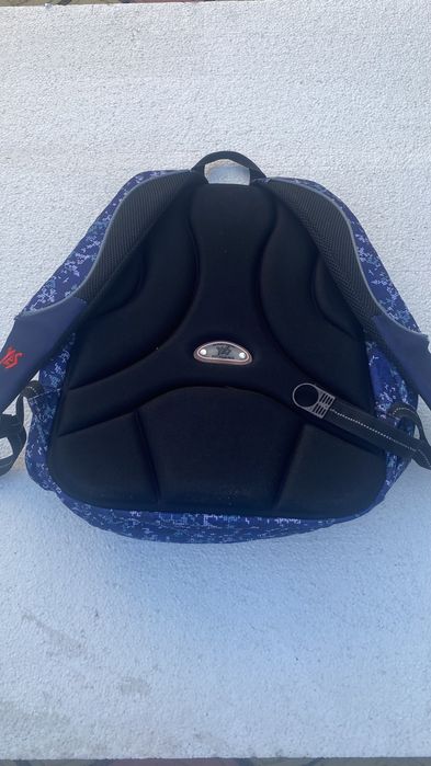 Школьный рюкзак YES, очень много отделений для всего