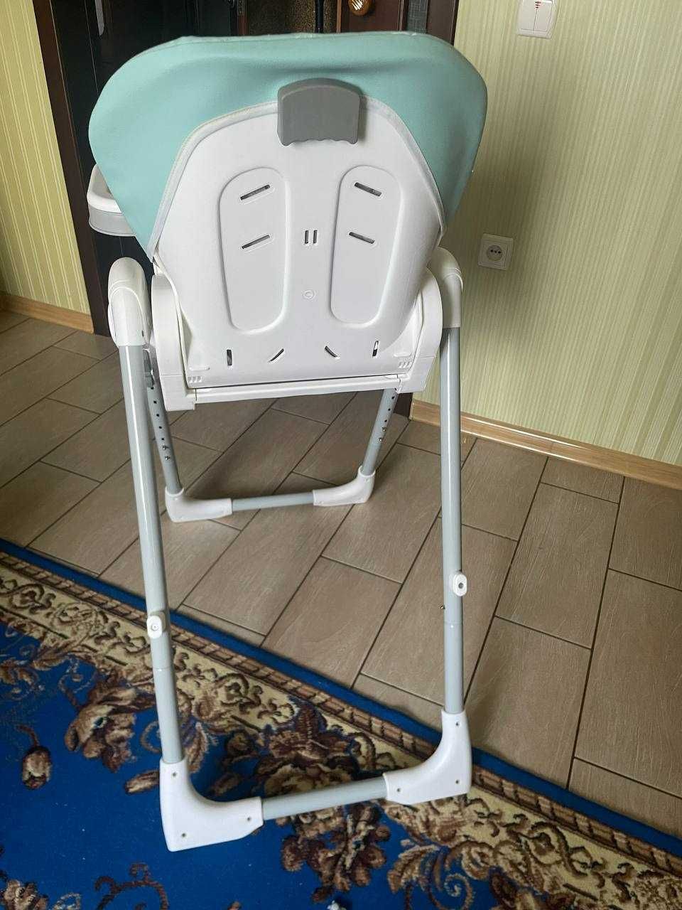 стілець для годування Bambi M 4507 Fluffy Mint