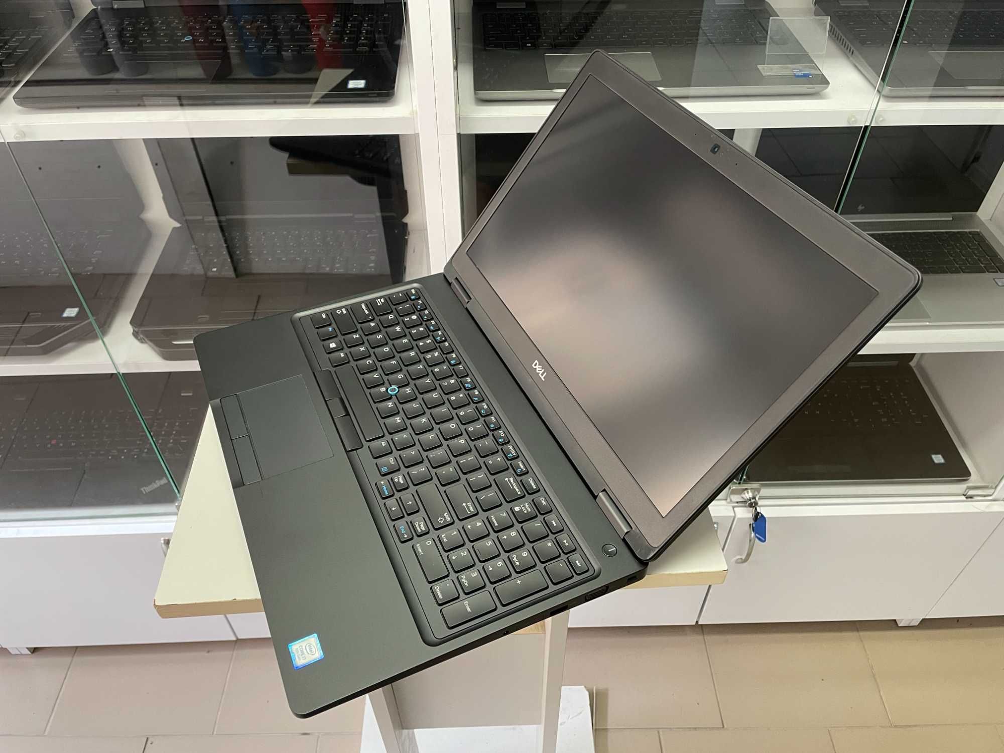 Ноутбук Dell Latitude 5591 [i7H 12 ЯДЕР] NVIDIA [IPS] R16 SSD Куліша22