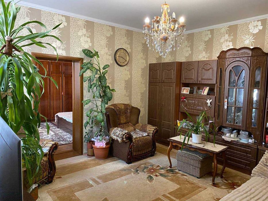 Продаж частини будинку на вул. Князів Коріатовичів