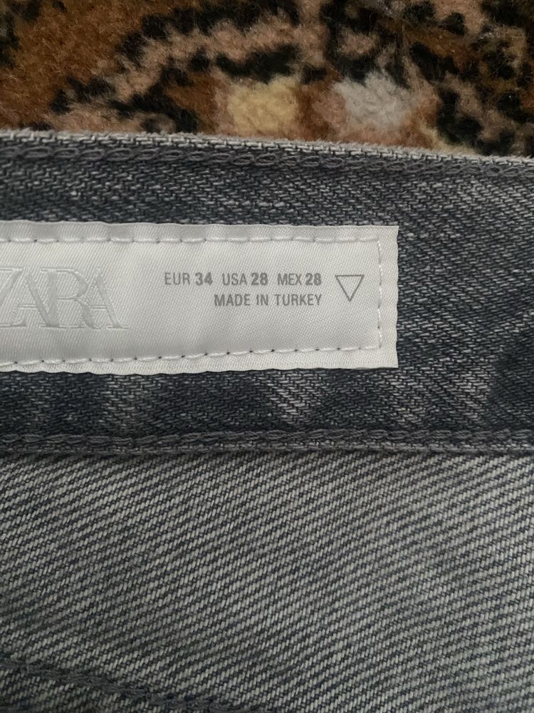 Zara Baggy jeans