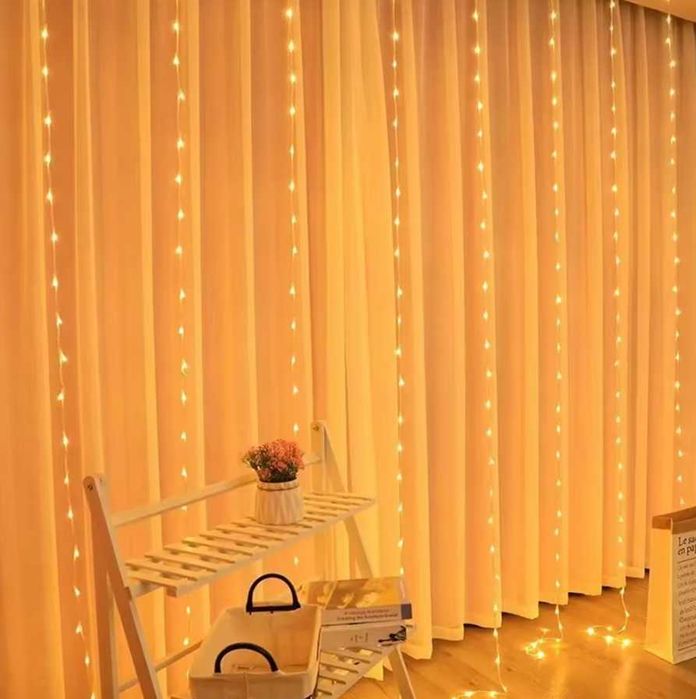 Kurtyna świetlna na okno. LAMPKI ŚWIĄTECZNE