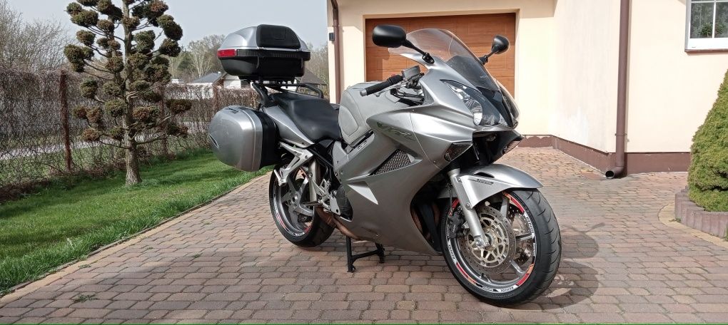 Honda VFR 800 vtec