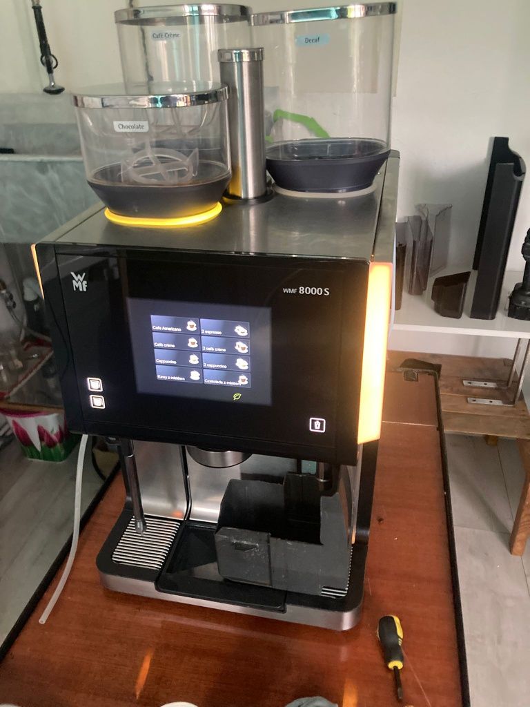 Wmf 8000s. Ekspres automatyczny do kawy. Automat do kawy