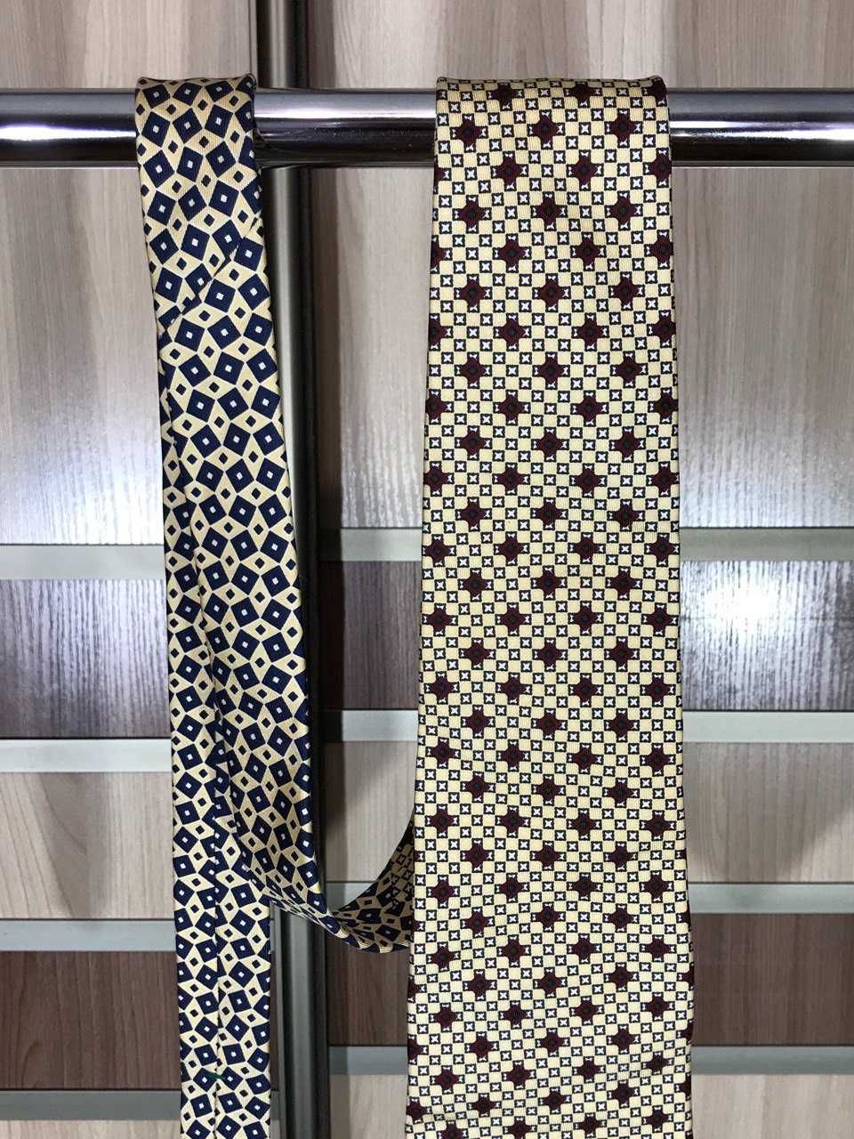 Vintage галстук Tommy Hilfiger из 100% шелка