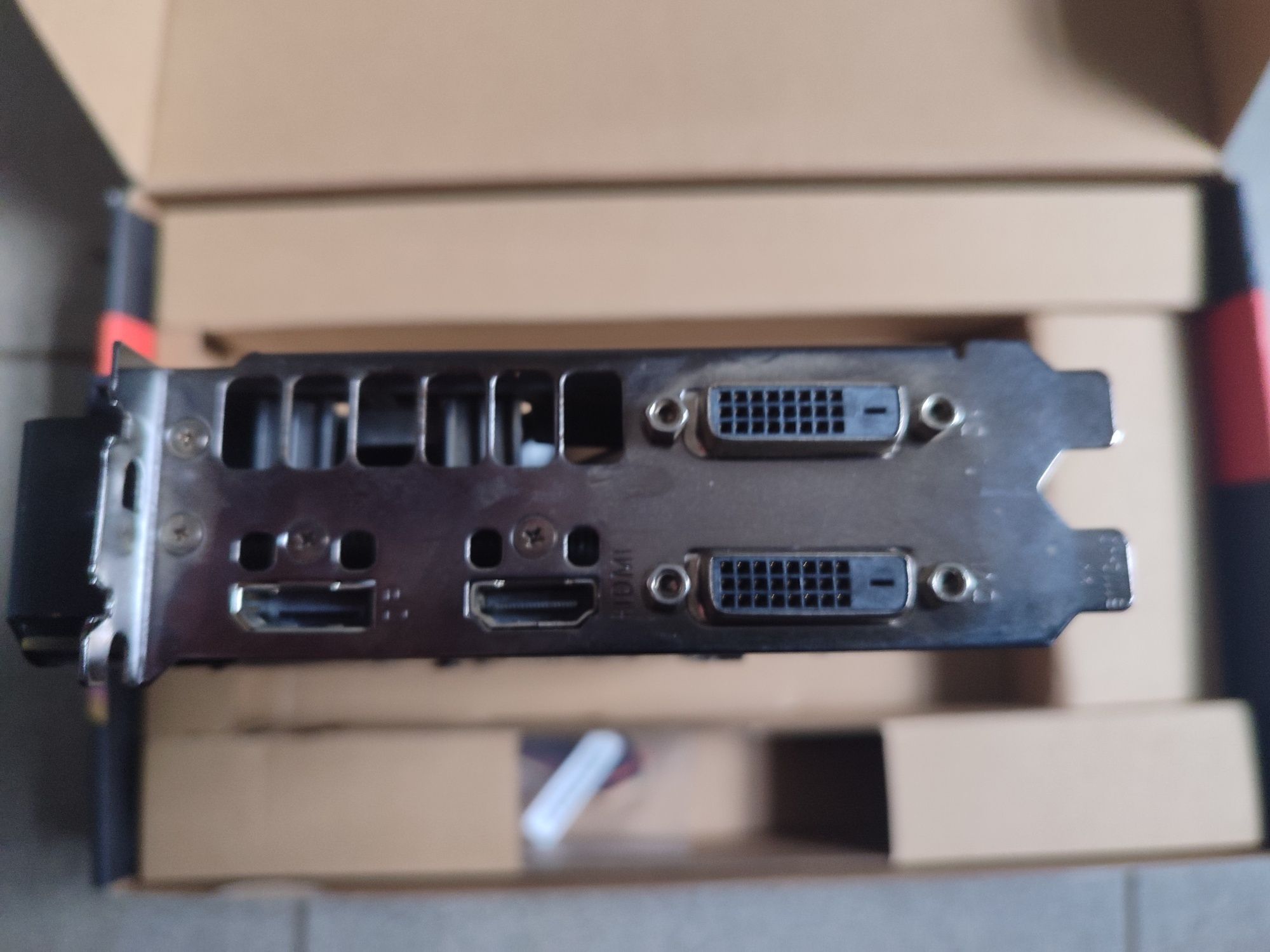 Продам відеокарту Asus gaming RX 570 4 gb