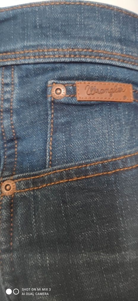 Wrangler Texas Straight Vintage Tint męskie jeansy rozm 36/32