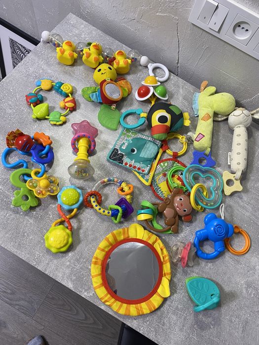 Коврик развивающий для детей + игрушки