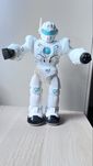 Robot zabawka na baterie używany ale jak nowy