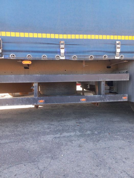 Напів причіп шміц полумега