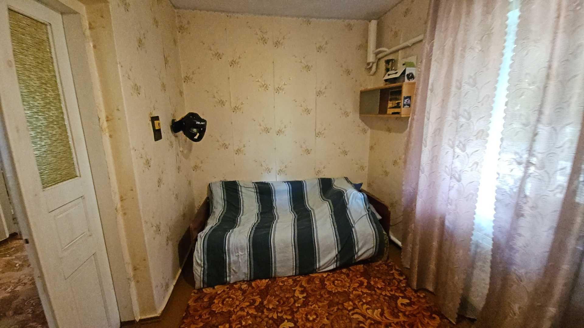 Цегляний будинок, в місті Яготин - всі комунікації. Є ВІДЕООГЛЯД