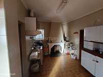 Moradia T3, para remodelar, Palvarinho, Castelo Branco