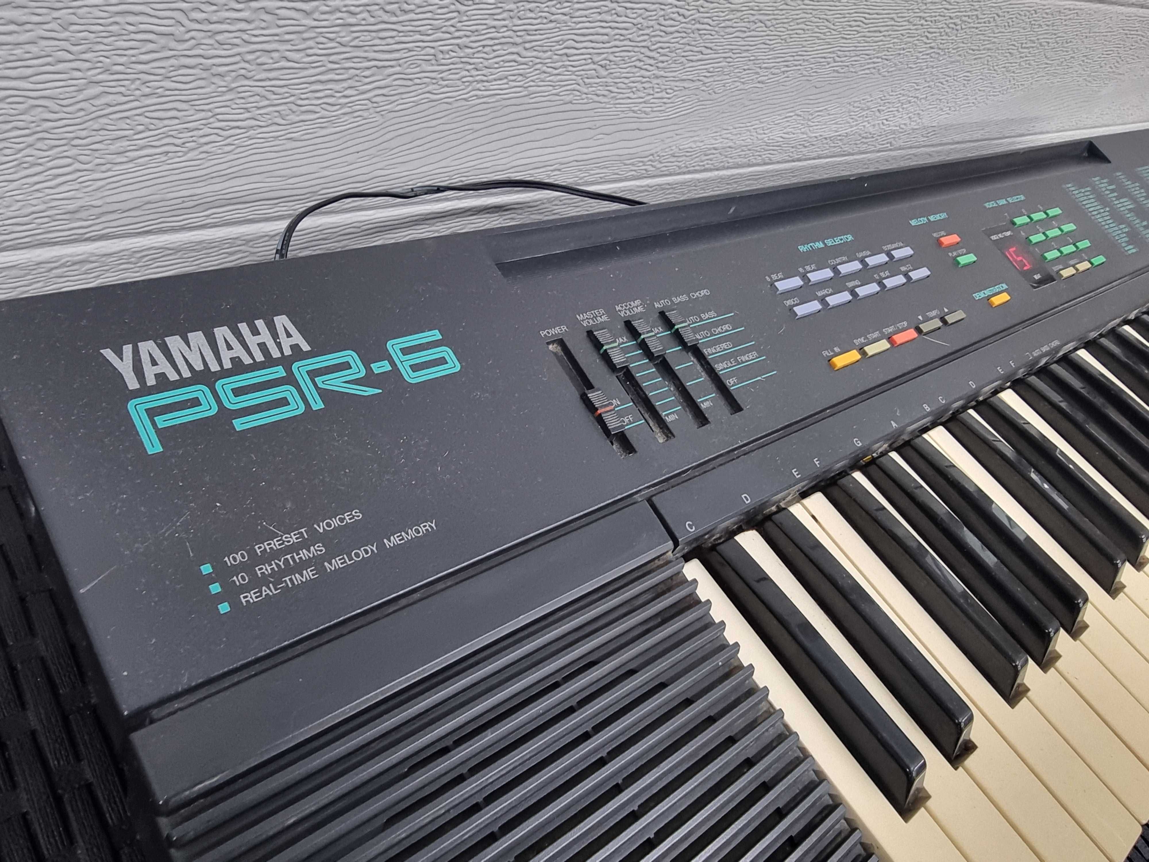 Keyboard retro Yamaha PSR6 okazja sprawny