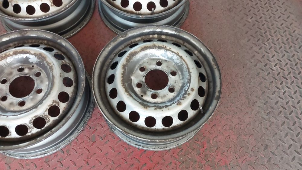 Felgi stalowe Mercedes Sprinter VW Crafter 6x130 5,5J16 ET51  bliźniak
