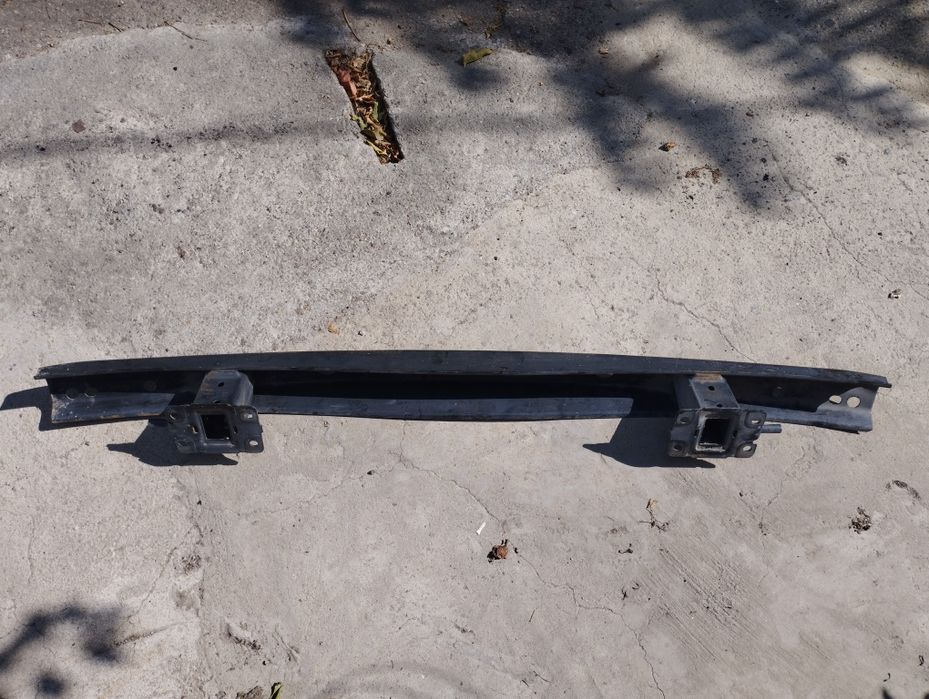 Продам усилитель бампера.