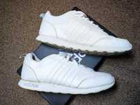 Продам белые кроссовки Adidas original обувь кросівки адидас
