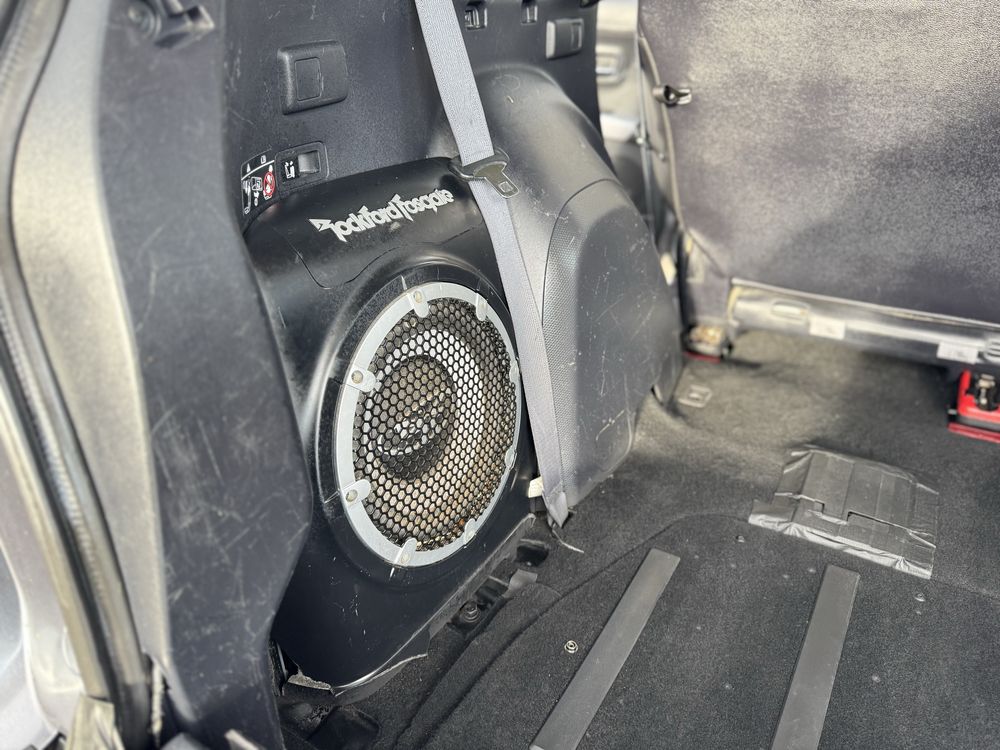 Mitsubischi Outlander 2.2 d 4*4 avtomat з Швейцарії