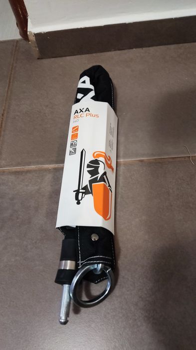 Łańcuch do zamknięcia Axa długość 140 cm