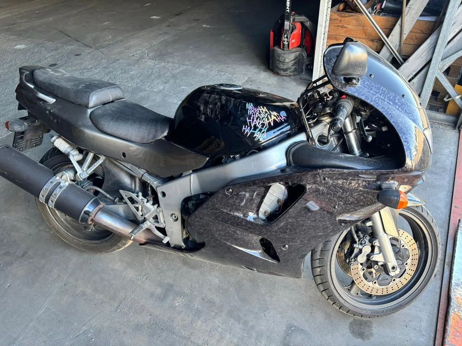 Kawasaki ZX Kawasaki ZX 600