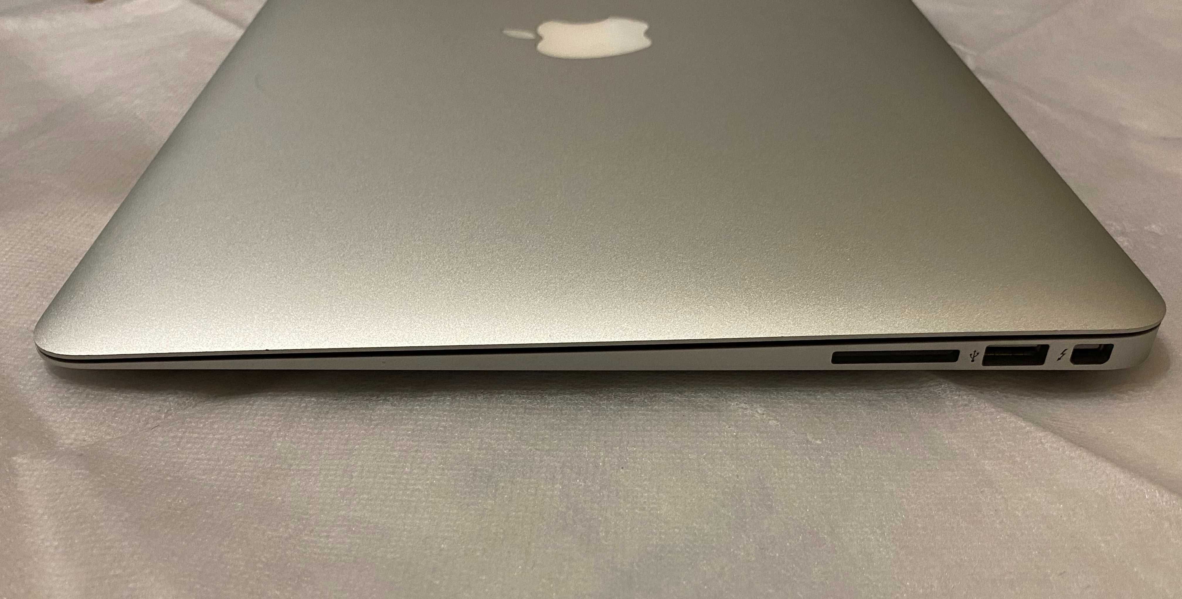 Apple MacBook Air 13'' (Mid 2012) A1466 - Core i7 8GB 256Gb