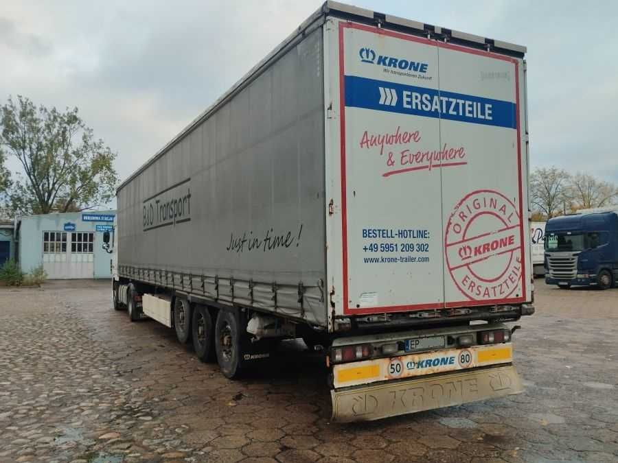 Naczepa firanka KRONE SD