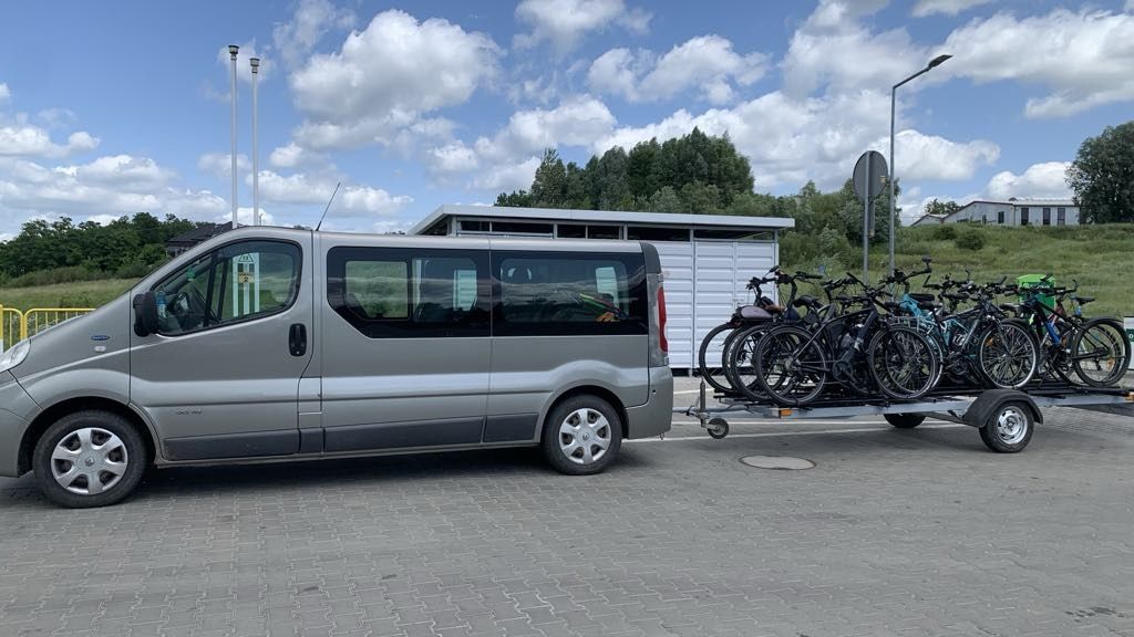 Wypożyczalnia  aut i przyczepek .przewóz aut  Sprzętu budowlanego  Usł