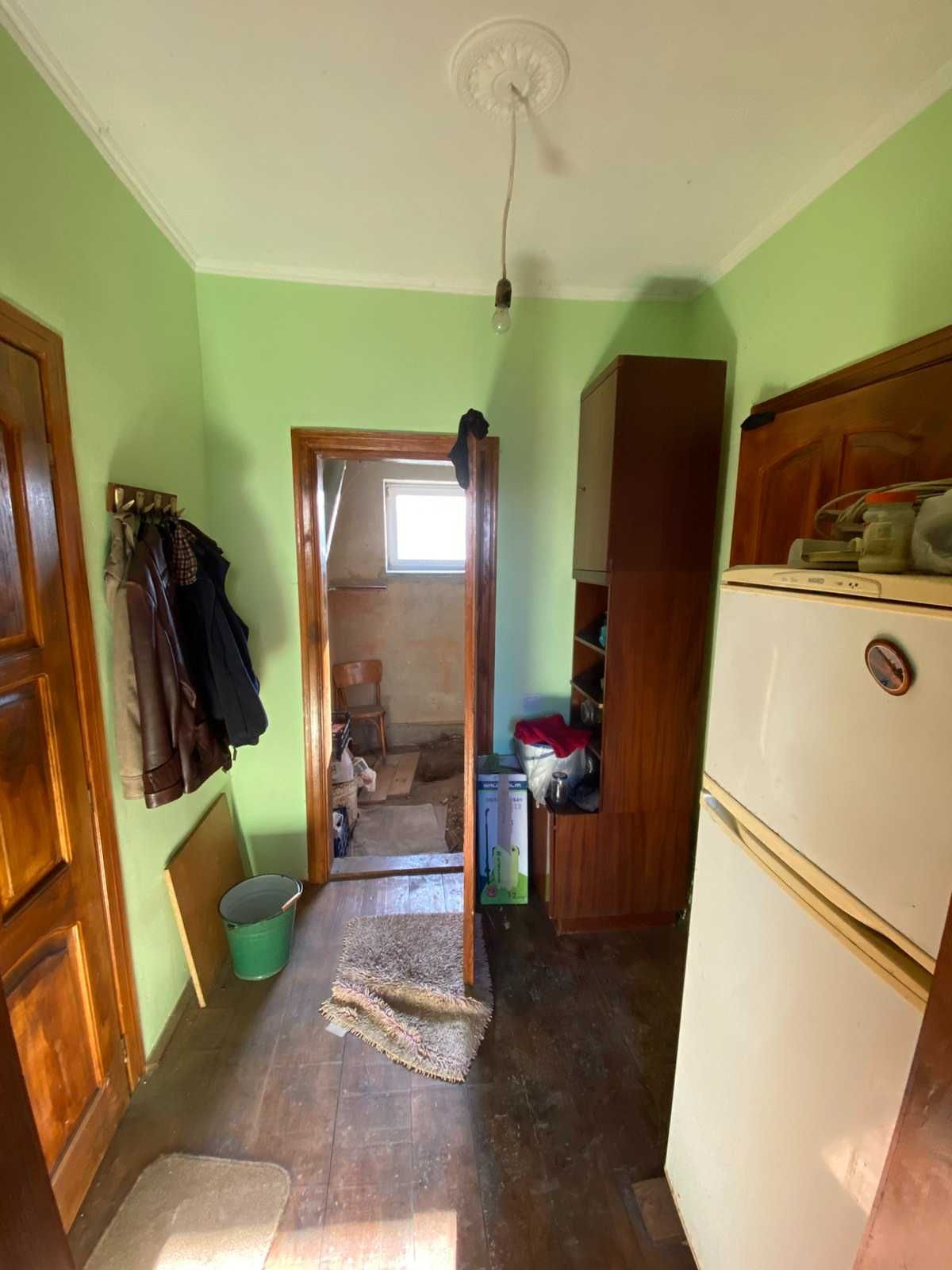 незавершений будинок та земельна ділянка 23 сот., с. Малі Нагірці