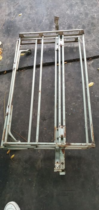 Продам багажник на авто