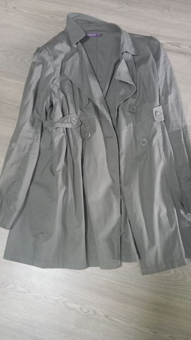 Продам одяг для дівчинки,класичні.