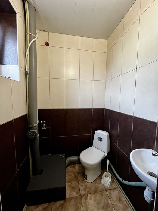 Здам ліжко-місце правий беріг, Краснопілля, 12 Квартал