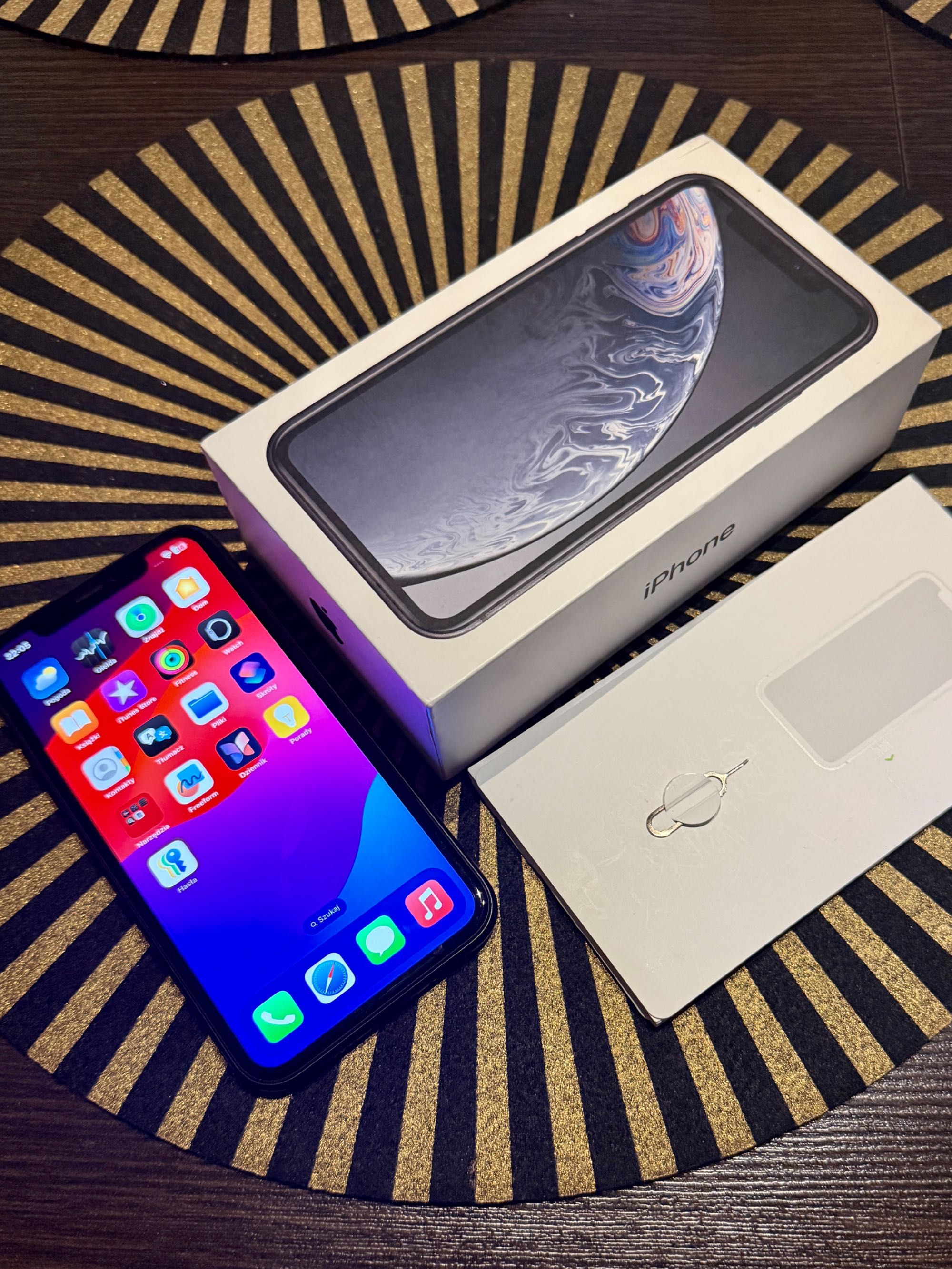 iPhone XR 64GB (Black)