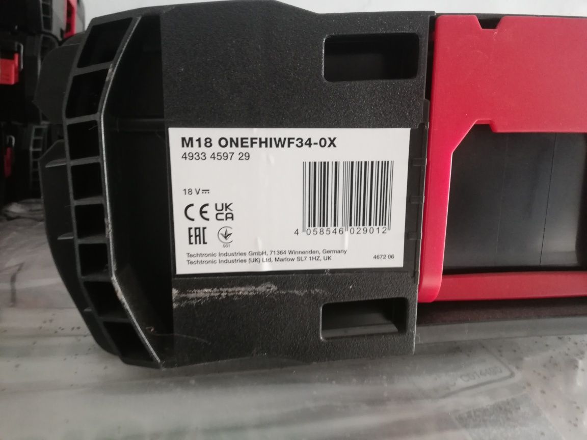 Milwaukee M18 walizka