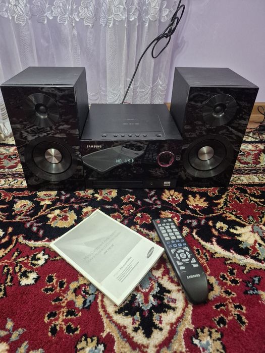 Музичний центер Samsung