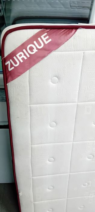 Colchão de Casal Zurique